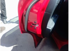 Recambio de cerradura puerta trasera izquierda para renault captur e-tech hybrid referencia OEM IAM   