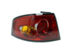 Recambio de piloto trasero izquierdo para seat ibiza (6l1) referencia OEM IAM 6L6945111B  103F21171771/16852131/9010561/ST033417