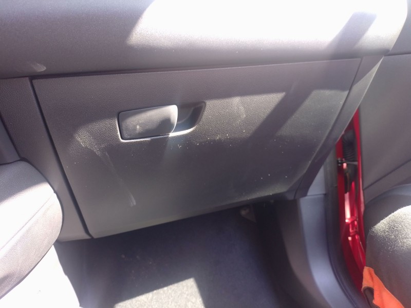 Recambio de guantera para renault captur e-tech hybrid referencia OEM IAM   