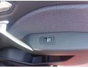 MANDO ELEVALUNAS DELANTERO DERECHO 254013877R 254013877R 