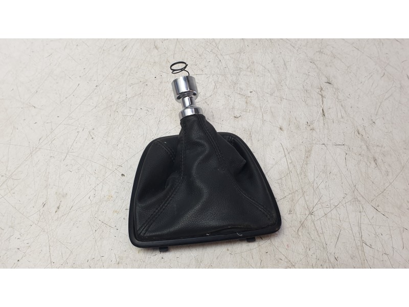 Recambio de pomo palanca cambio para ford transit connect v408 furgoneta/monovolumen 1.5 ecoblue referencia OEM IAM KV6R7P002CAB