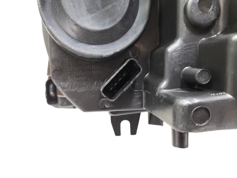 Recambio de faro derecho para nissan qashqai (j10) referencia OEM IAM 26010JD95A  108804701/11529002/3120012/DS7104903