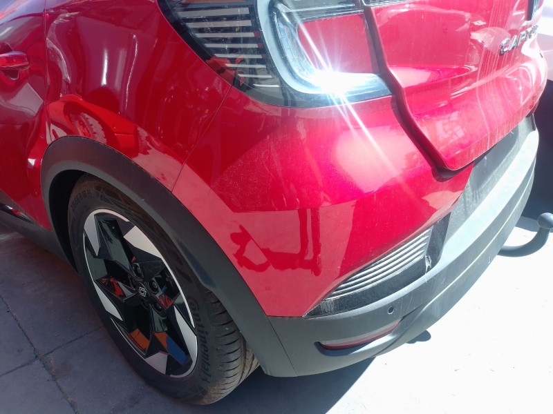Recambio de paragolpes trasero para renault captur e-tech hybrid referencia OEM IAM   
