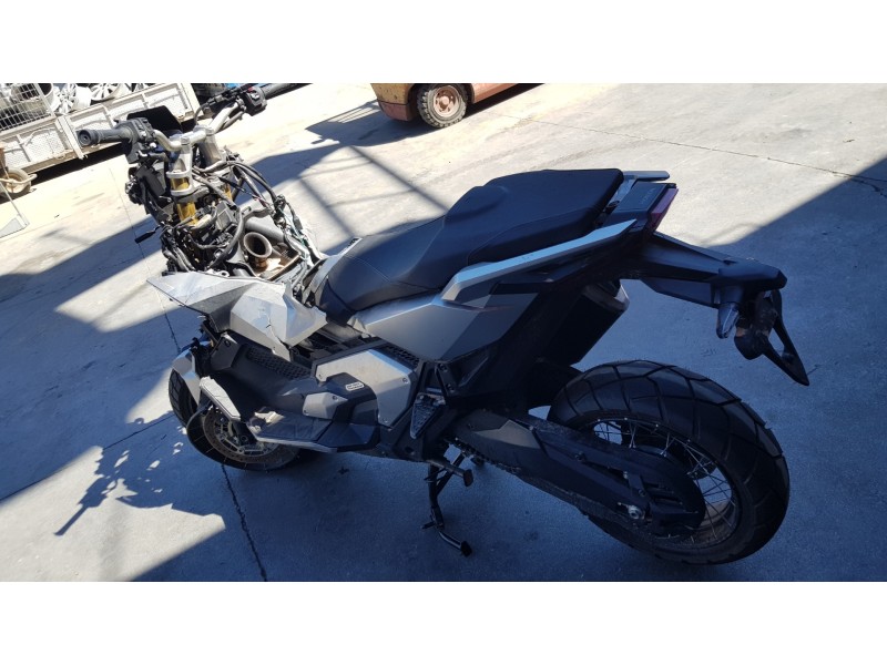 Recambio de centralita motor uce para honda x-adv referencia OEM IAM 38780MKTD03  