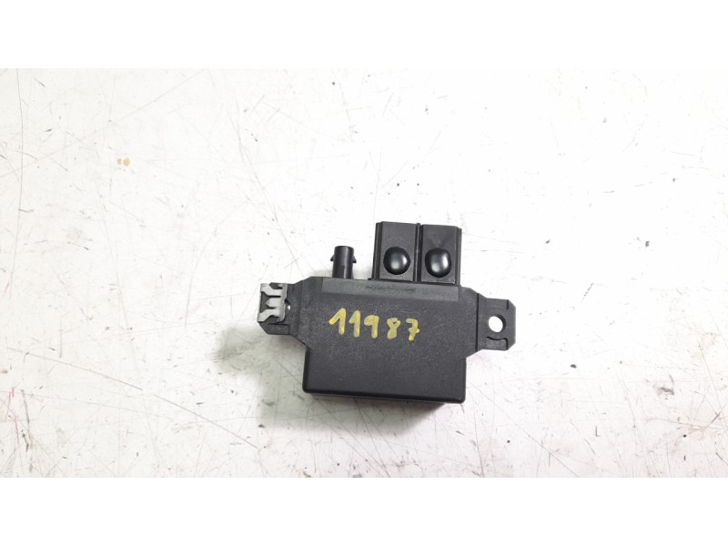 Recambio de rele arranque para bmw r 1200 gs r 1200 gs referencia OEM IAM 8354778 V23132A2001X044 