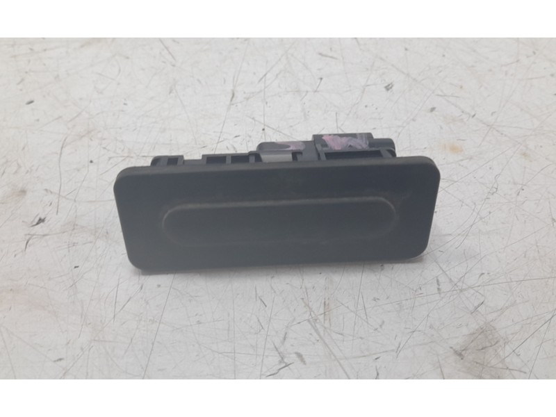 Recambio de maneta exterior porton para peugeot 308 ii (lb_, lp_, lw_, lh_, l3_) 1.6 hdi 100 referencia OEM IAM 9676028380  ITF4