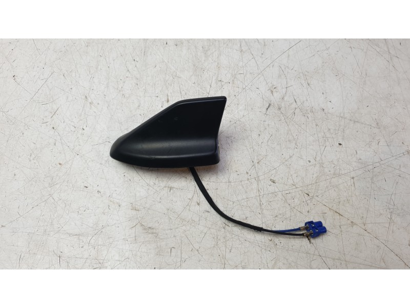Recambio de antena para ford transit connect v408 furgoneta/monovolumen 1.5 ecoblue referencia OEM IAM GT5T19K351AB  