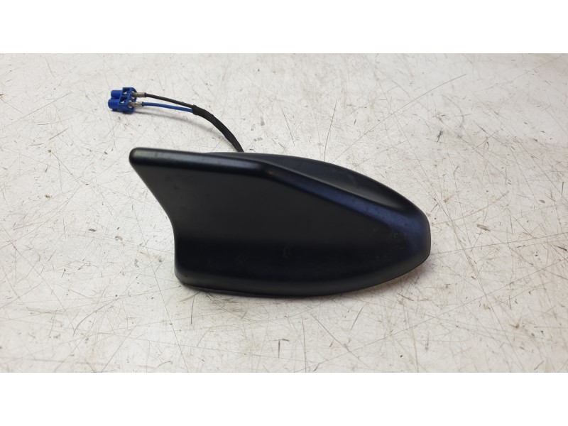 Recambio de antena para ford transit connect v408 furgoneta/monovolumen 1.5 ecoblue referencia OEM IAM GT5T19K351AB  