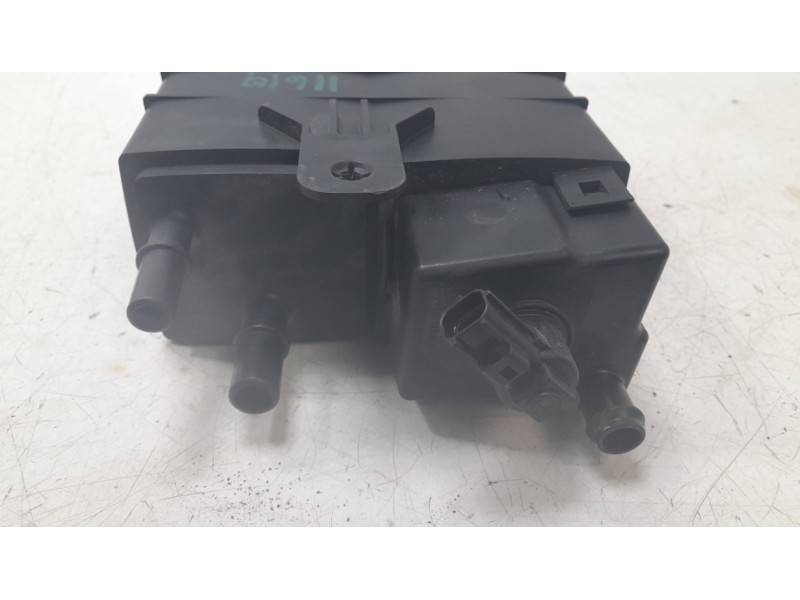 Recambio de filtro carbono activo para ford mustang convertible gt referencia OEM IAM FR3C9E857A  