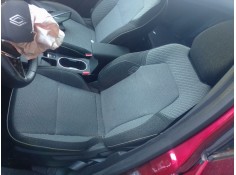 Recambio de juego asientos completo para renault captur e-tech hybrid referencia OEM IAM 8201752457   2