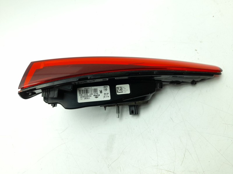 Recambio de piloto trasero derecho interior para renault clio v (b7_) 1.0 lpg (b7mt) referencia OEM IAM 265503304R  