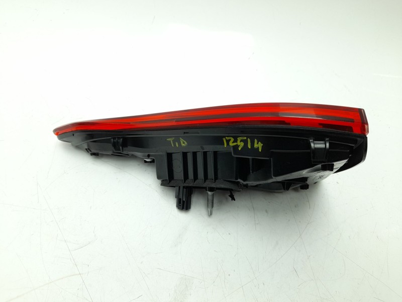 Recambio de piloto trasero derecho interior para renault clio v (b7_) 1.0 lpg (b7mt) referencia OEM IAM 265503304R  