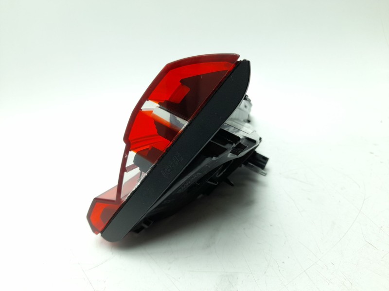 Recambio de piloto trasero derecho interior para renault clio v (b7_) 1.0 lpg (b7mt) referencia OEM IAM 265503304R  