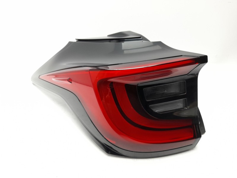 Recambio de piloto trasero izquierdo para toyota yaris (_p21_, _pa1_, _ph1_) 1.5 hybrid (mxph10) referencia OEM IAM 81561K0040  