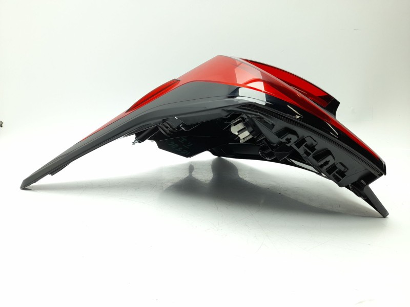 Recambio de piloto trasero izquierdo para toyota yaris (_p21_, _pa1_, _ph1_) 1.5 hybrid (mxph10) referencia OEM IAM 81561K0040  