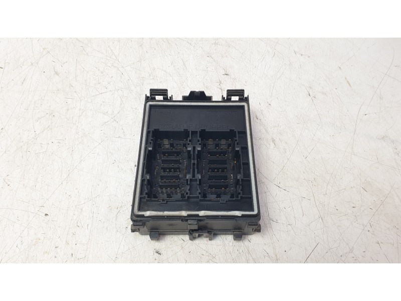 Recambio de caja reles / fusibles para ford transit connect v408 furgoneta/monovolumen 1.5 ecoblue referencia OEM IAM KT1T14D068