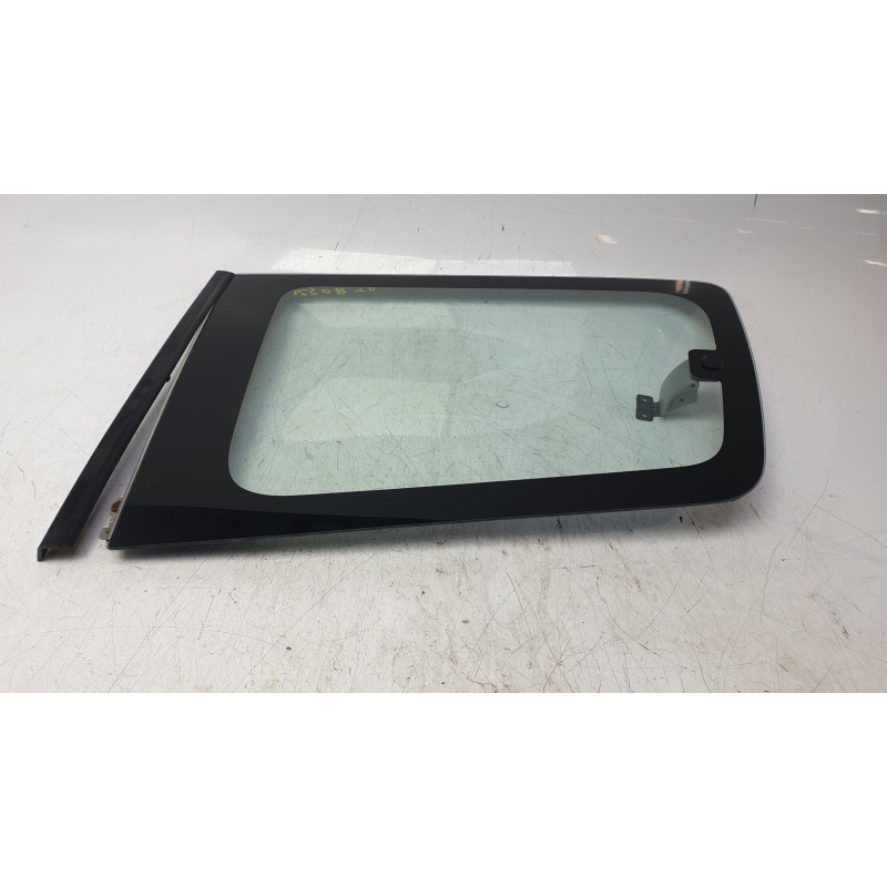 Recambio de luna custodia trasera derecha para mitsubishi montero iii (v7_w, v6_w) 3.2 di-d (v68w, v78w) referencia OEM IAM 43R0