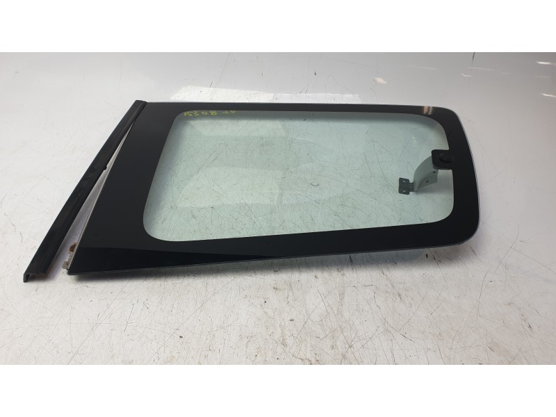 Recambio de luna custodia trasera derecha para mitsubishi montero iii (v7_w, v6_w) 3.2 di-d (v68w, v78w) referencia OEM IAM 43R0