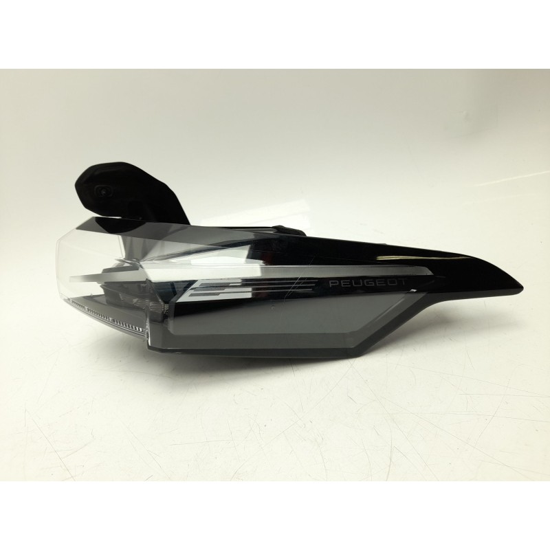 Recambio de piloto trasero derecho para peugeot 408 ii (fp_, f3_, fm_) puretech 130 referencia OEM IAM 9835299380  