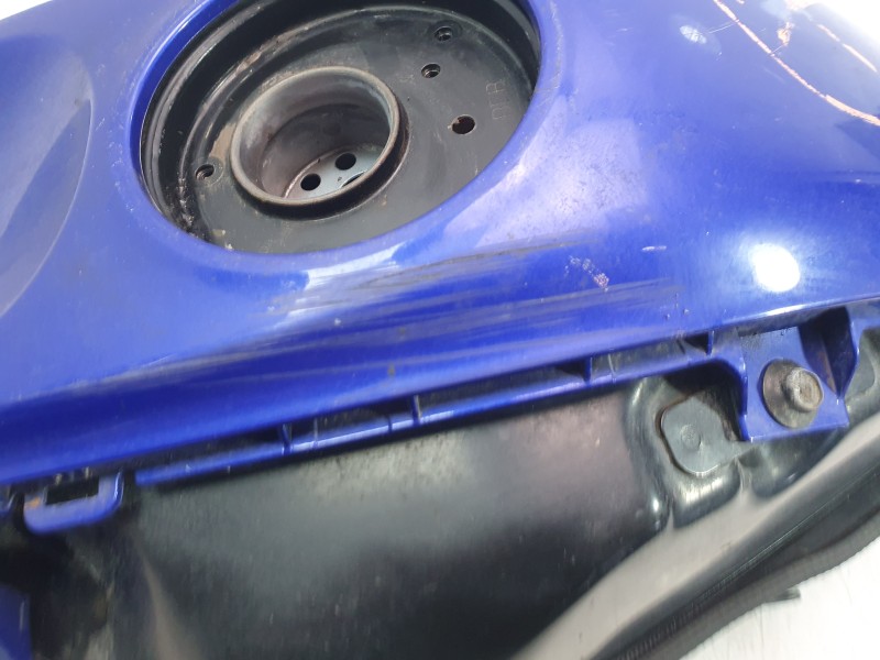 Recambio de deposito combustible para yamaha yzf-r 7 yzf-r 7 referencia OEM IAM BEB241100000  