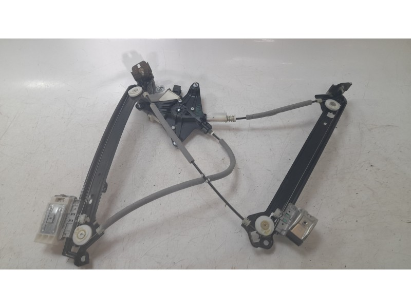 Recambio de elevalunas delantero izquierdo para ford mustang convertible gt referencia OEM IAM MR3B7623201AA  