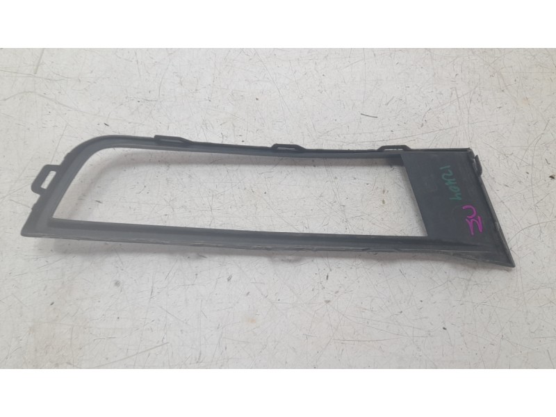 Recambio de molduras delanteras para volkswagen touran (5t1) 2.0 tdi referencia OEM IAM 5TA853665C  2541505