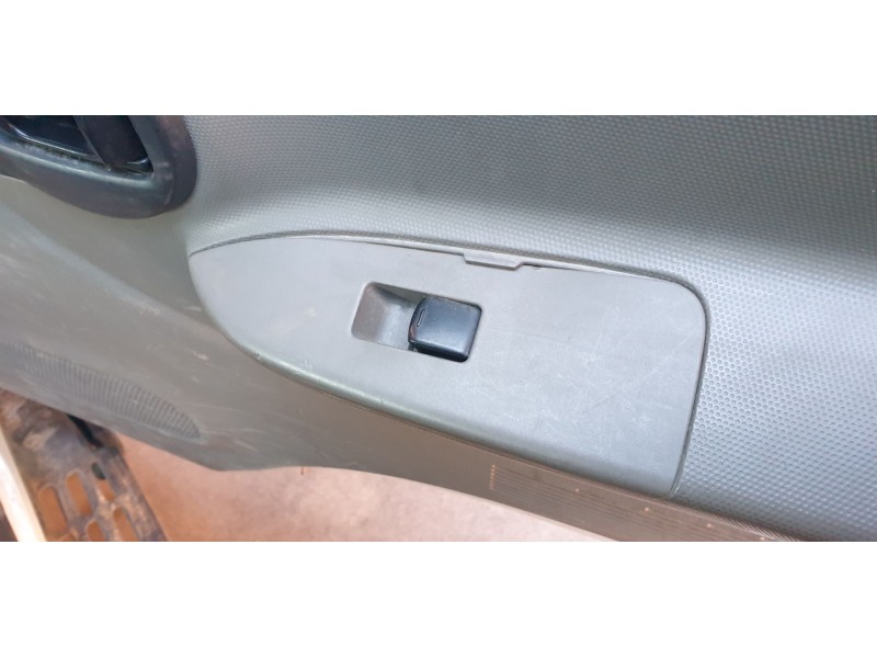 Recambio de mando elevalunas delantero derecho para nissan nt400 cabstar (01/20214) cabstar 35.xx cabina simple cabina individua