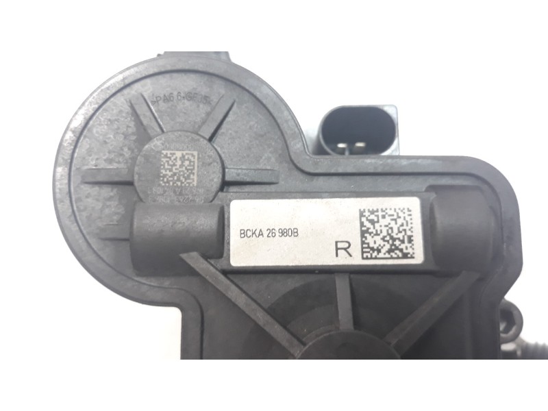 Recambio de pinza de freno trasera derecha para mazda 3 berlina (bp) referencia OEM IAM BCKA26980B  