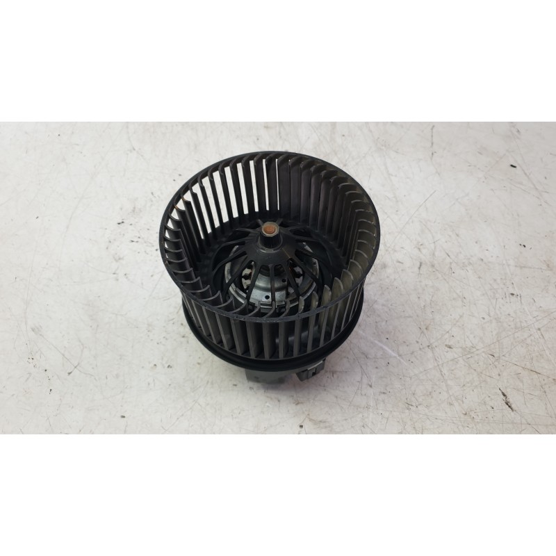 Recambio de motor calefaccion para ford transit connect v408 furgoneta/monovolumen 1.5 ecoblue referencia OEM IAM AV6N18456CA  3