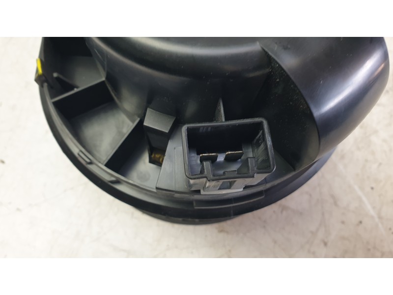 Recambio de motor calefaccion para ford transit connect v408 furgoneta/monovolumen 1.5 ecoblue referencia OEM IAM AV6N18456CA  3