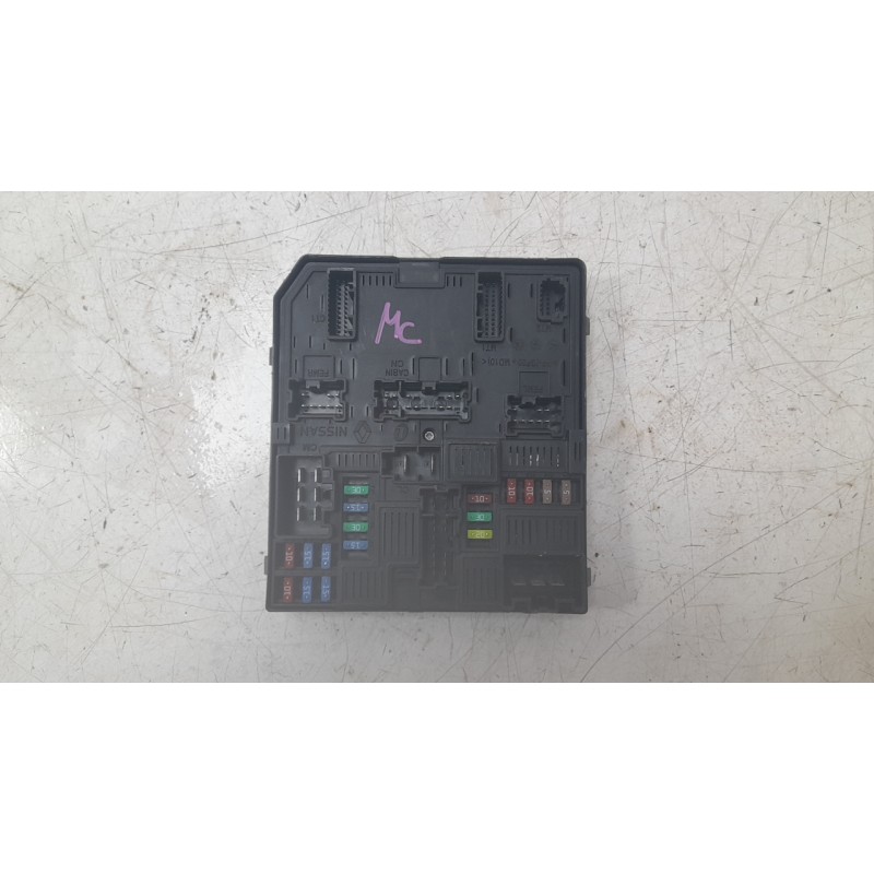 Recambio de caja reles / fusibles para renault megane iv sport tourer (k9a/m/n_) 1.3 tce 140 (k9nb) referencia OEM IAM 284B66727