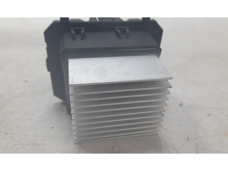 Recambio de resistencia calefaccion para ford mustang convertible gt referencia OEM IAM FR3B19E624AA  