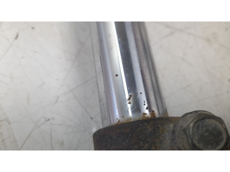 Recambio de horquilla para mash storia ht125t-24 referencia OEM IAM 51400B089200  