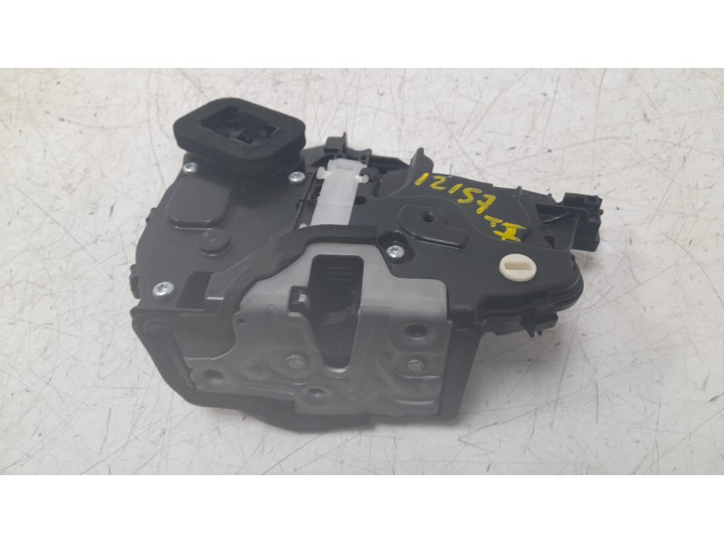 Recambio de cerradura puerta trasera izquierda para skoda kamiq (nw4) 1.0 tsi referencia OEM IAM 5TA839015L  
