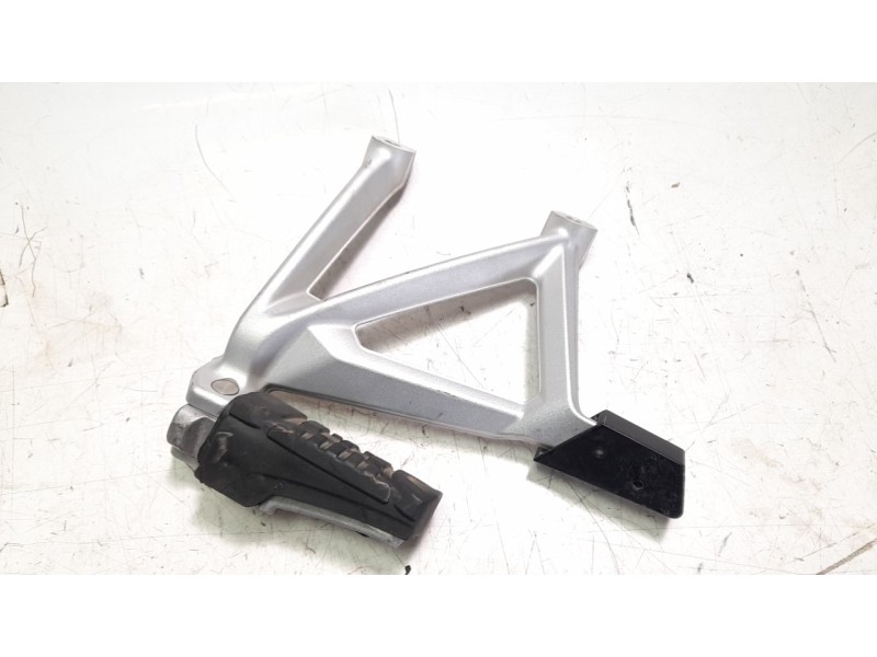 Recambio de estribos laterales para bmw r 1200 gs r 1200 gs referencia OEM IAM 8537907 46718556265/46718528795 