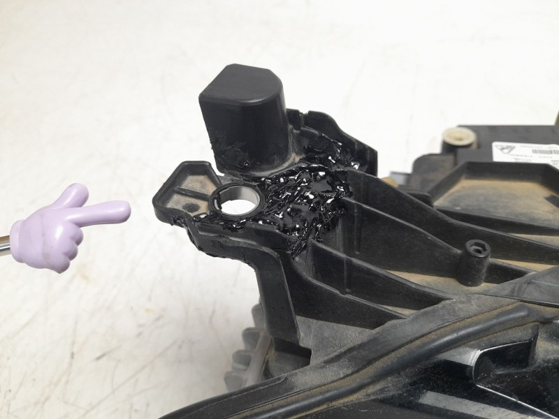 Recambio de faro derecho para peugeot 408 ii (fp_, f3_, fm_) puretech 130 referencia OEM IAM 9849114880  