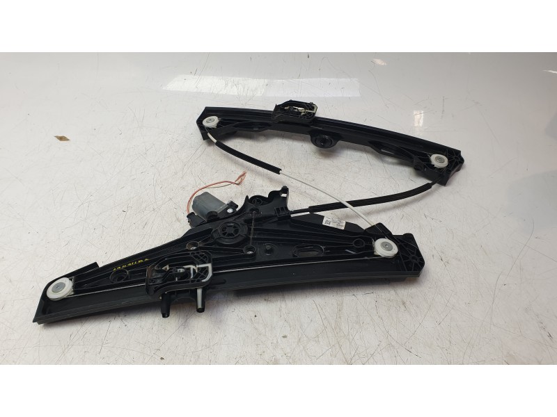 Recambio de elevalunas delantero derecho para peugeot 408 ii (fp_, f3_, fm_) puretech 130 referencia OEM IAM 9830815180  