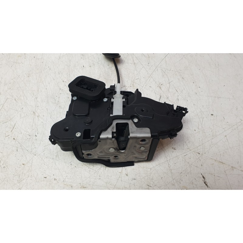 Recambio de cerradura puerta delantera izquierda para volkswagen polo vi (aw1, bz1, ae1) 1.0 tsi referencia OEM IAM 10B837015B  
