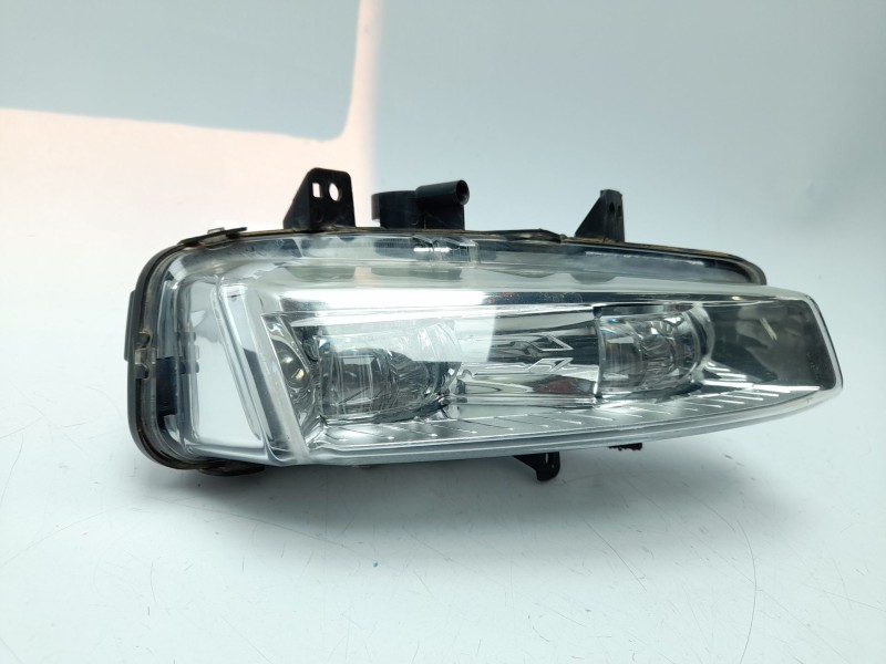 Recambio de faro antiniebla derecho para land rover range rover evoque (l538) 2.0 4x4 referencia OEM IAM LR026089  1241016
