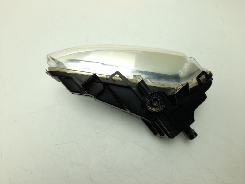 Recambio de faro antiniebla derecho para land rover range rover evoque (l538) 2.0 4x4 referencia OEM IAM LR026089  1241016