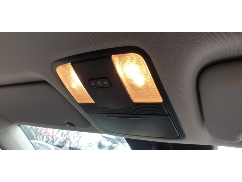 Recambio de luz interior para kia xceed drive referencia OEM IAM 92800J7060WK  
