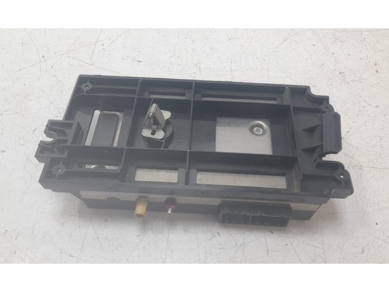 Recambio de modulo electronico para ford mustang convertible gt referencia OEM IAM LR3T14G087EV  