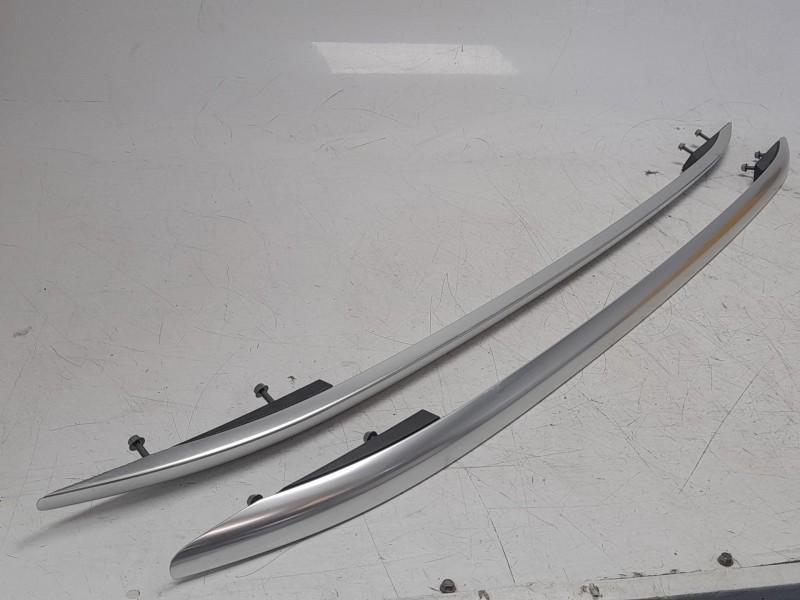 Recambio de barras techo para volkswagen t-roc (a11, d11) 2.0 tdi referencia OEM IAM 2GA860043A  