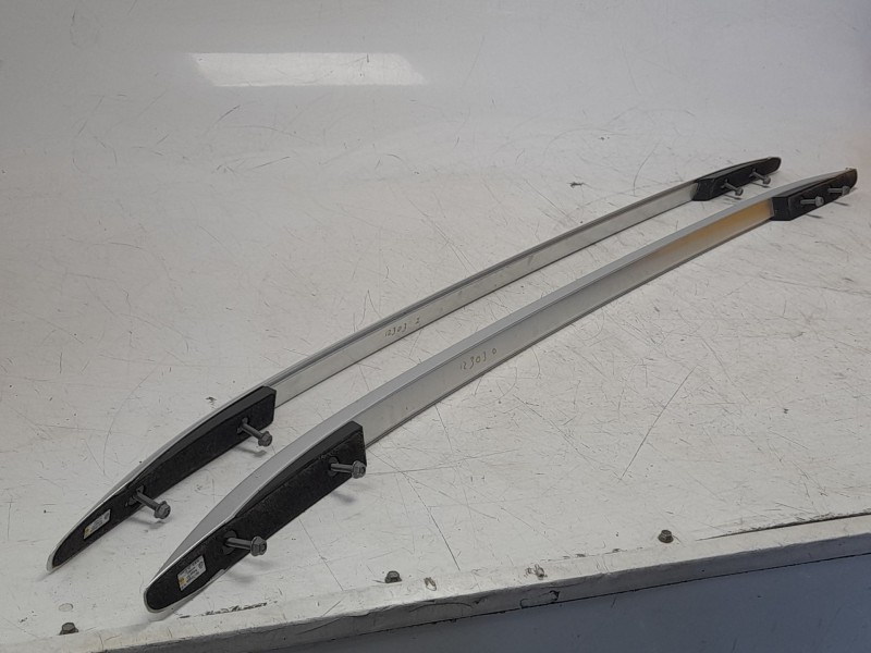 Recambio de barras techo para volkswagen t-roc (a11, d11) 2.0 tdi referencia OEM IAM 2GA860043A  