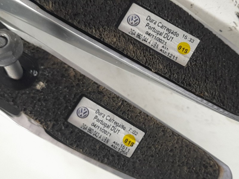 Recambio de barras techo para volkswagen t-roc (a11, d11) 2.0 tdi referencia OEM IAM 2GA860043A  