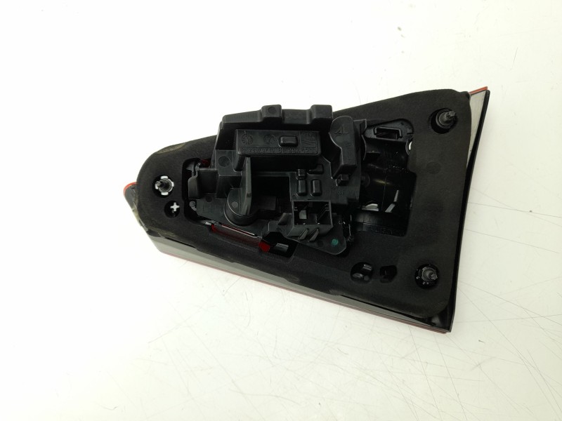Recambio de piloto trasero izquierdo interior para seat arona (kj7, kjp) 1.0 tsi referencia OEM IAM 6F9945093D LLM622 