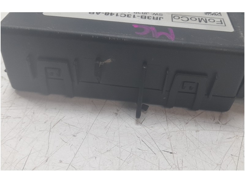 Recambio de modulo electronico para ford mustang convertible gt referencia OEM IAM JR3B13C148AB  