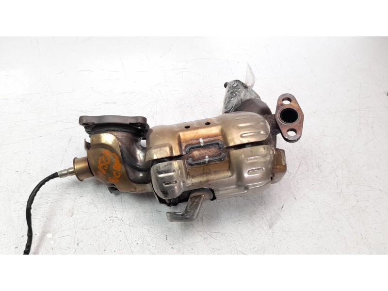 Recambio de catalizador para hyundai tucson referencia OEM IAM W2MDD0  