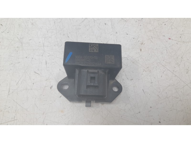 Recambio de modulo electronico para ford mustang convertible gt referencia OEM IAM M1PA9D370BD  