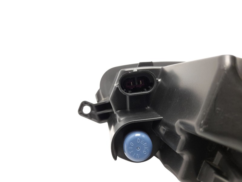 Recambio de faro antiniebla derecho para seat leon (kl1, klg) 2.0 tdi referencia OEM IAM 5F0941702C 1ND01299602 10121391005/9020